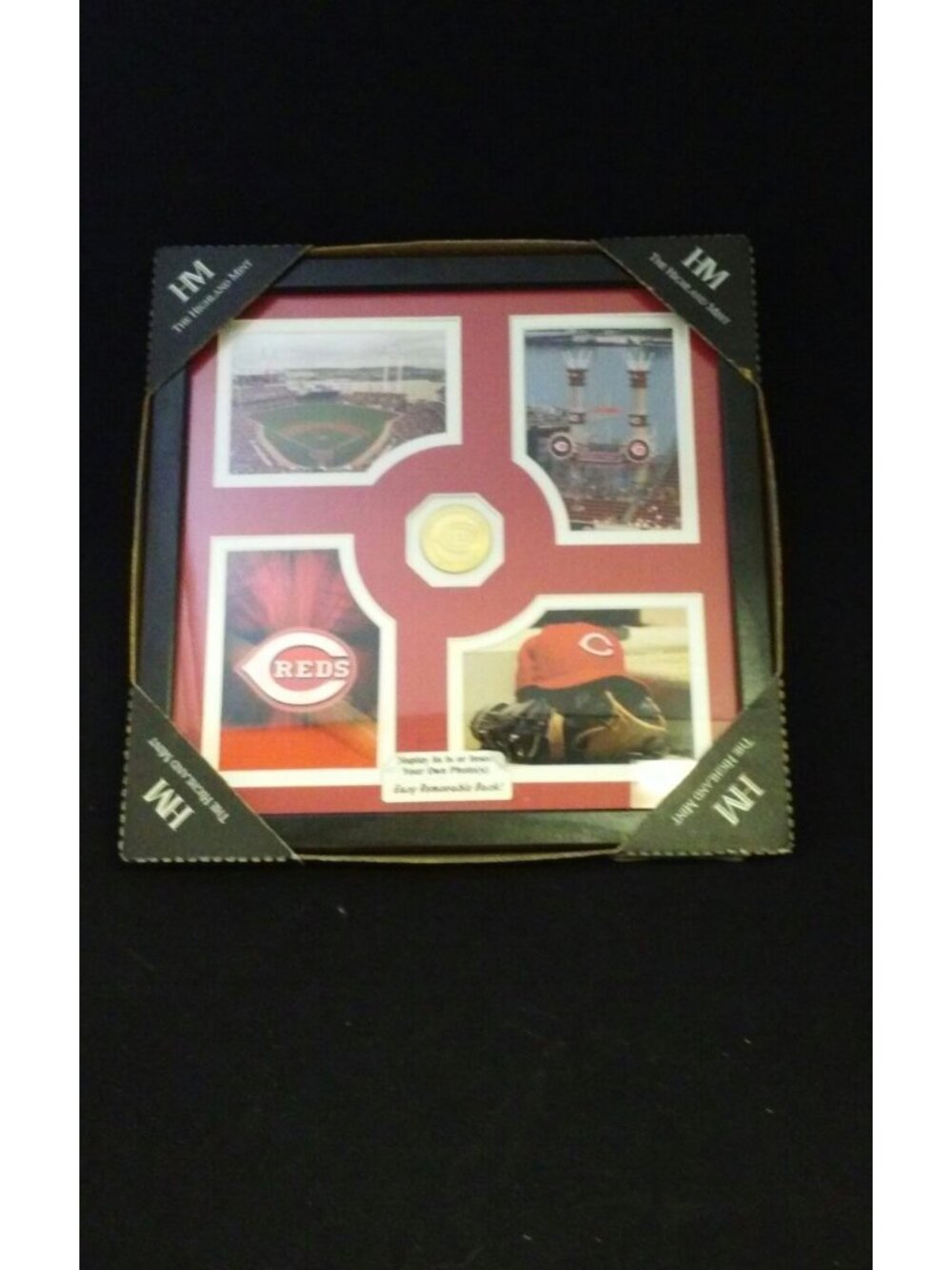 HM Cincinnati Reds Fan Memories with gold coin New ES WS33